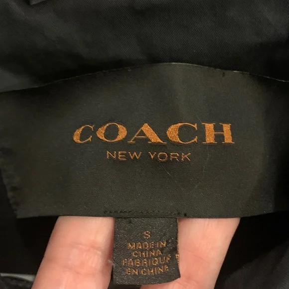 35. Classic Coach small trench coat - Picture 3 of 13